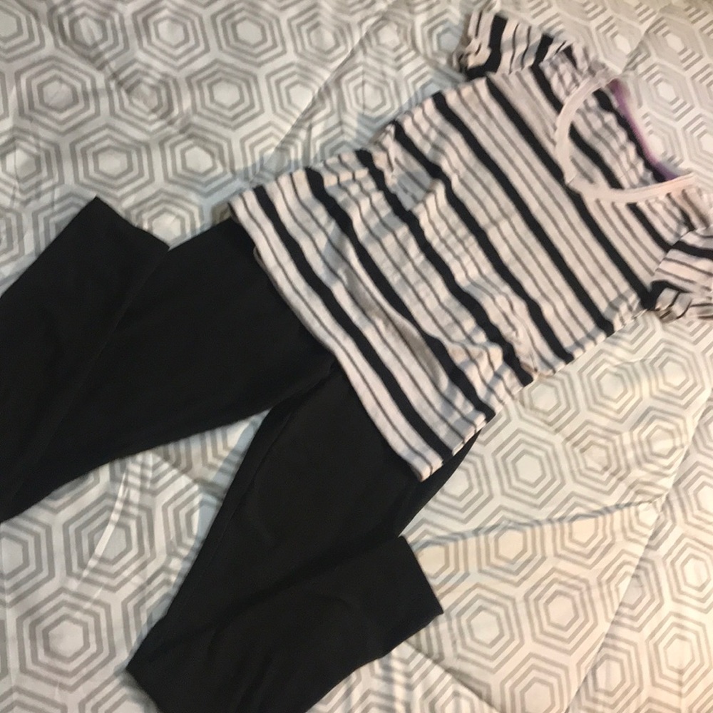 2 pc girls top and leggings sz s
